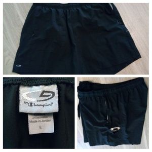 CHAMPION Black shorts size large